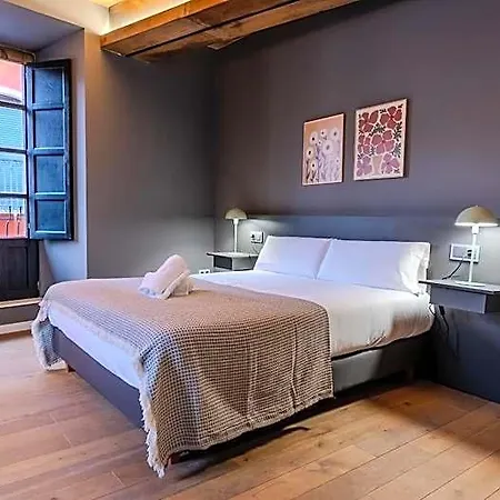 Hotel Barrio Humedo By Gaiarooms