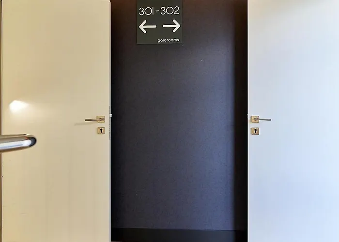 Barrio Humedo By Gaiarooms *