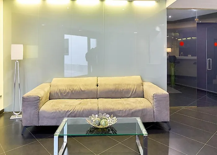 Barrio Humedo By Gaiarooms *