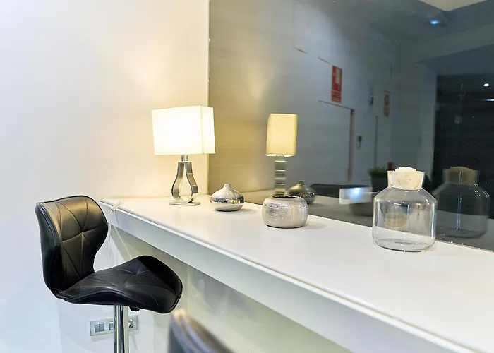 Barrio Humedo By Gaiarooms * León