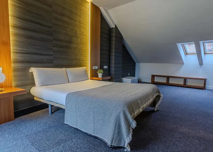 Barrio Humedo By Gaiarooms *