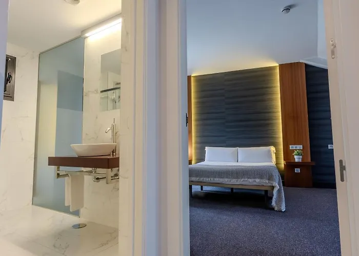 Barrio Humedo By Gaiarooms Hotel