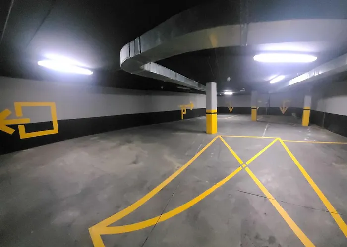 Barrio Humedo By Gaiarooms * León